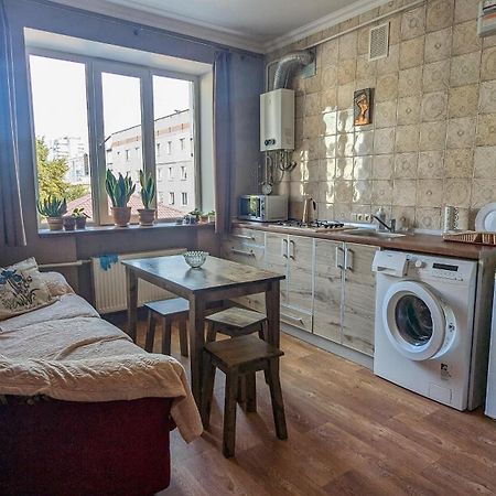 Двухкомнатная Квартира На Пятницкой Tjernihiv Exteriör bild